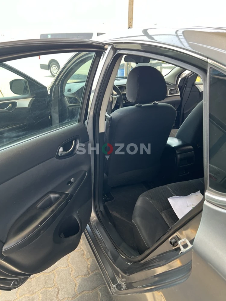 NISSAN Sentra 2016