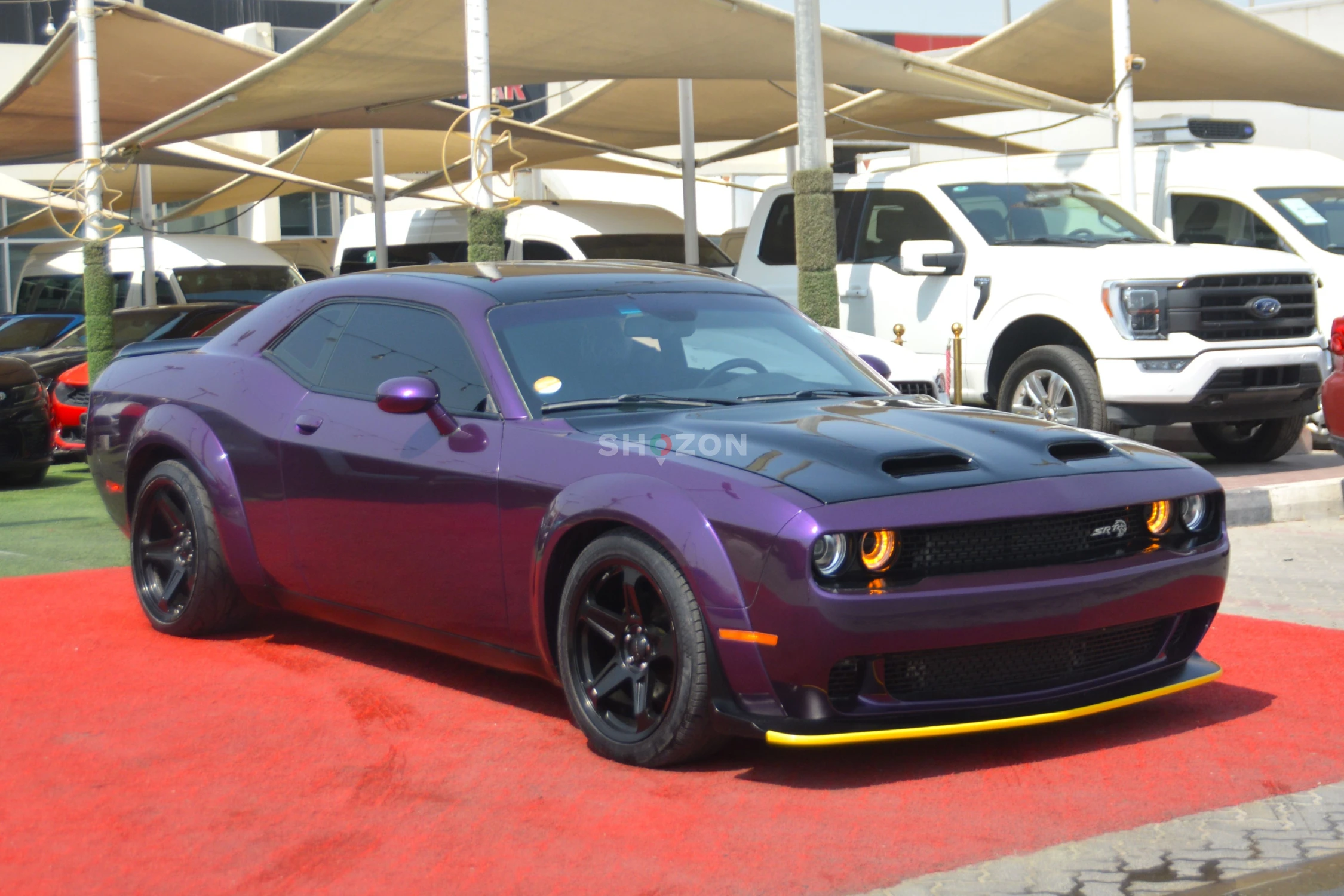 DODGE CHALLENGER SRT 