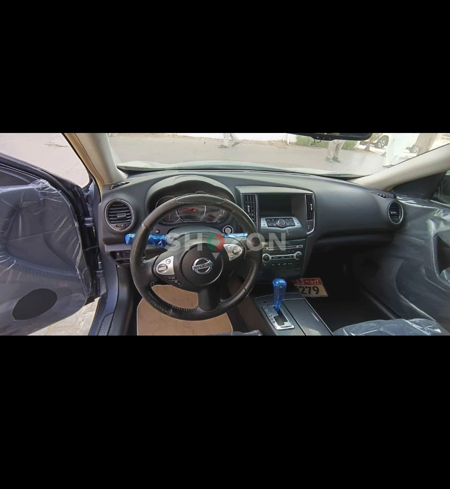 Nissan maxima 2012 Model American 