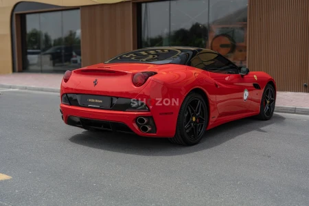 2010 Ferrari California | GCC Specs | Excellent Condition