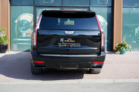 2024 Cadillac Escalade Sport Platinum - 7 Seater Luxury SUV, Excellent Condition