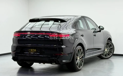 2022 Porsche Cayenne GTS Coupe, 2026 Porsche Warranty, Full Porsche Service History, GCC