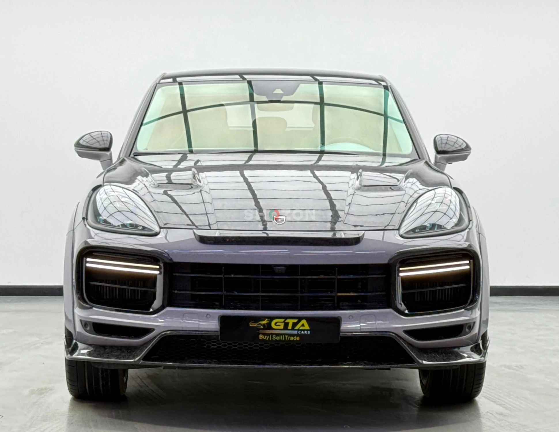 2020 Porsche Cayenne Turbo With Mansory Kit, One Year Unlimited KM Warranty,Full Service History, GCC