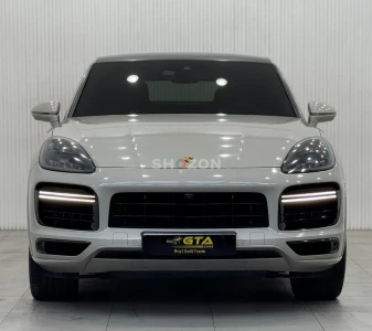 2021 Porsche Cayenne Turbo S E-Hybrid, 1 Year Porsche Warranty, Porsche Full Service History, GCC