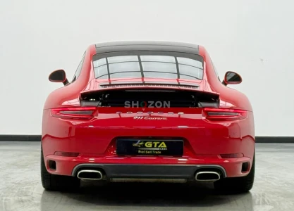 2017 Porsche 911 Carrera, Full Agency Service History,Excellent Condition,Gcc