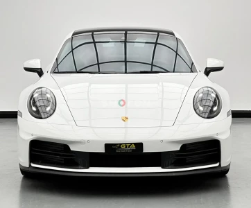 2025 Porsche 911 Carrera, July/2027 Porsche Warranty, Excellent Condition, GCC