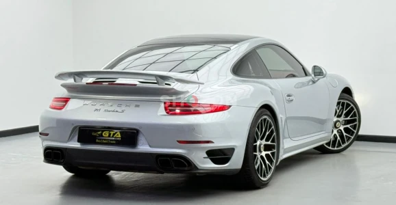 2015 Porsche 911 Turbo S, Full Service history ,Excellent Condition ,GCC