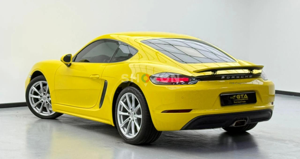 2024 Porsche 718 Cayman, AL NABOODAH Warranty , Full Service History ,Excellent Condition , GCC