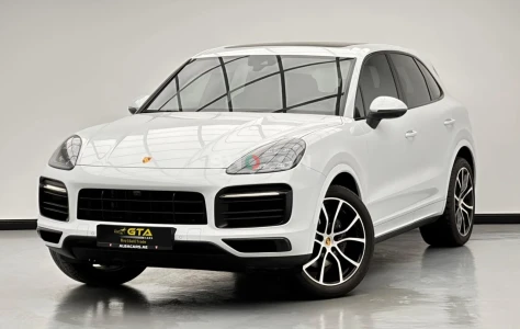 2022 Porsche Cayenne Platinum Edition, One Year Warranty Unlimited, Porsche Full Service History, Excellent Condition, GCC