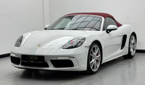 2017 Porsche 718 Boxster S, Porsche Service History, Excellent Condition, GCC