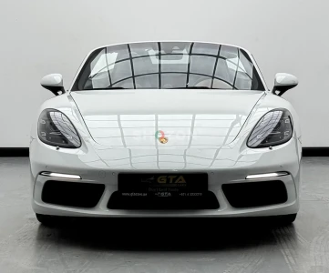 2017 Porsche 718 Boxster S, Porsche Service History, Excellent Condition, GCC