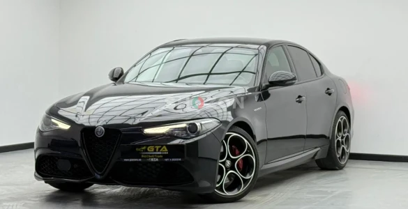 2023 Alfa Romeo Giulia Veloce Q2, 2027 Alfa Romeo Warranty + Service Pack, Excellent Condition, GCC