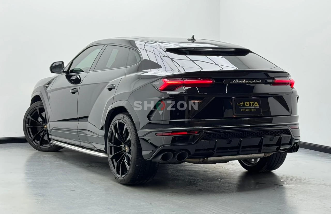 2022 Lamborghini Urus, 1 Year Warranty