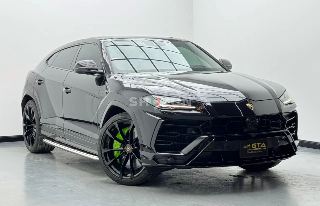 2022 Lamborghini Urus, 1 Year Warranty