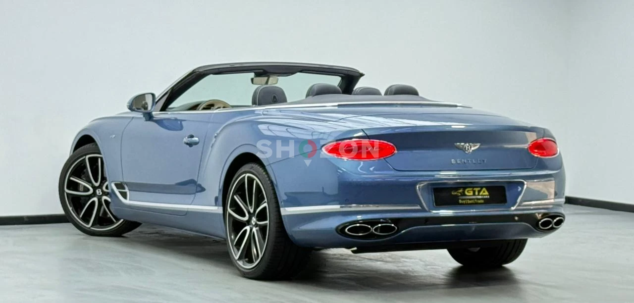 2022 Bentley Continental GTC V8 ,Bentley Warranty+Service Contract+Full Service History ,GCC