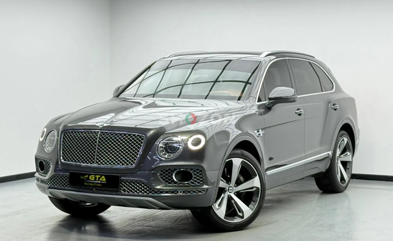 2019 Bentley Bentayga V8 , Warranty ,Service history ,Excellent Condition ,GCC