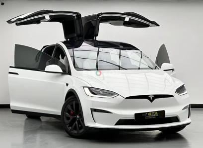 2024 Tesla Model X Plaid, Aug/2028 Tesla Warranty, Tesla Full Service History, GCC