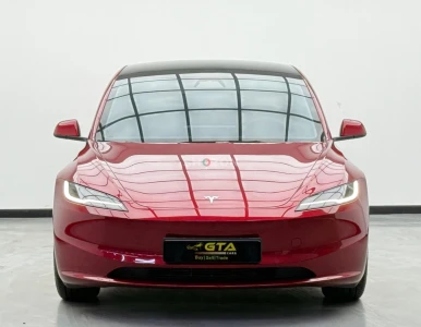 2024 Tesla Model 3,Feb/2028 Agency Warranty ,Agency Full Service History, GCC