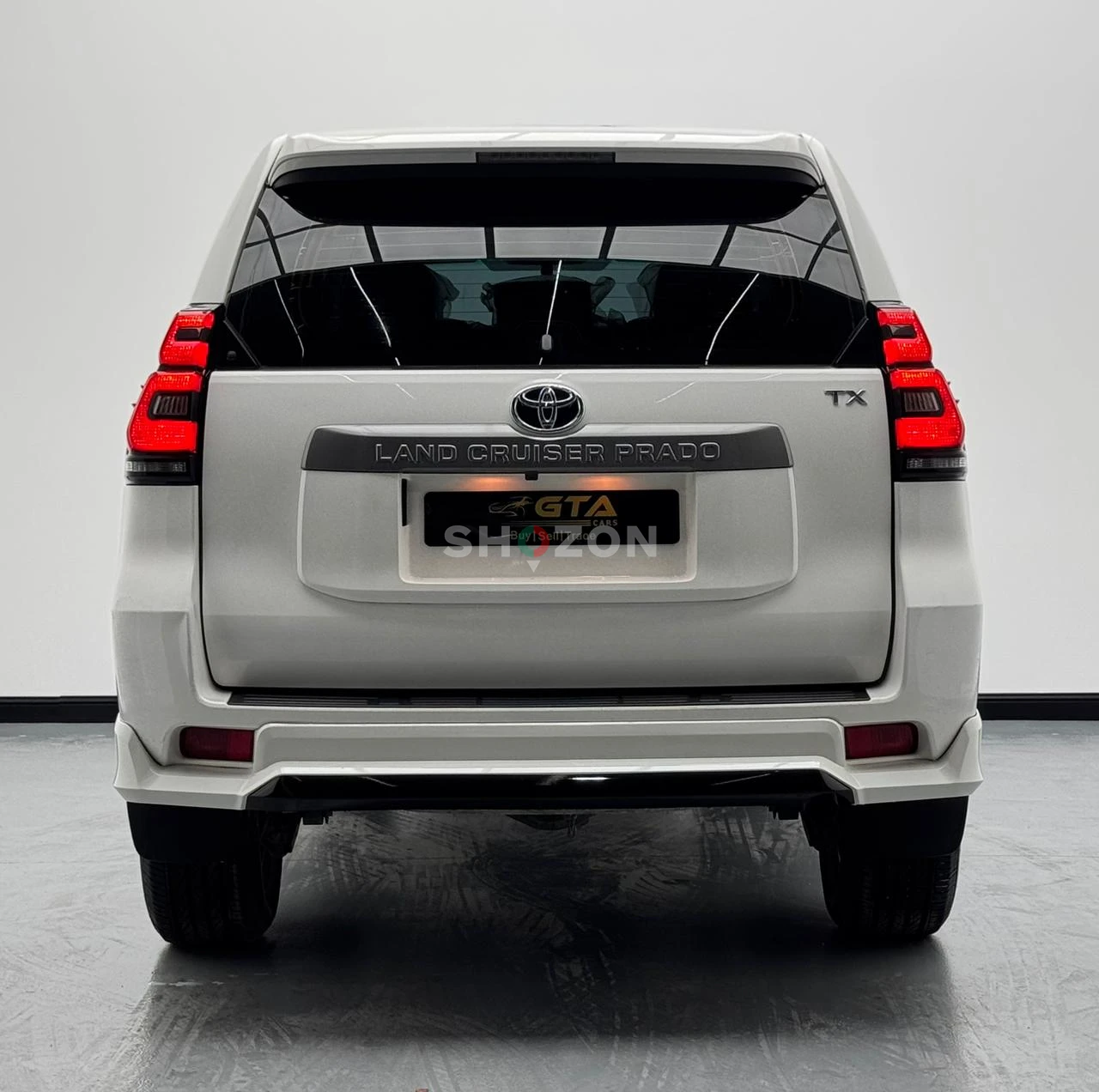 2018 Toyota Prado TX, Full Service History, Excellent Condition, GCC