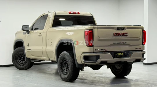 2022 GMC Sierra AT4, Shaheen Original Kit, 04/2028 GMC Warranty, GCC