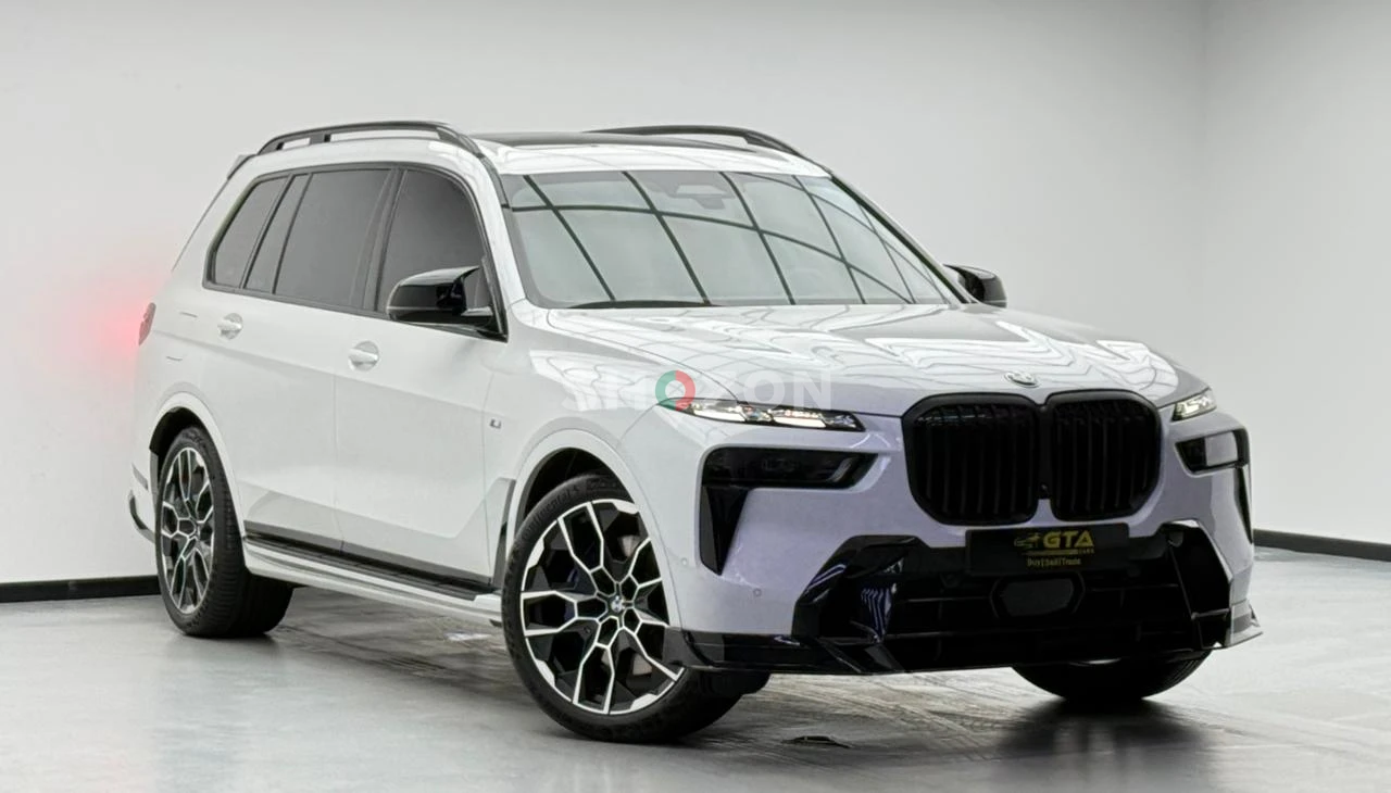 2025 BMW X7 xDrive40i M-Sport, 2030 BMW Warranty + Service Pack, Very Low Km, Fully Loaded, GCC