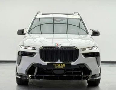 2025 BMW X7 xDrive40i M-Sport, 2030 BMW Warranty + Service Pack, Very Low Km, Fully Loaded, GCC