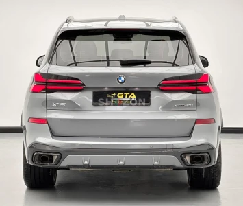 2025 BMW X5 xDrive40i M-Sport Pro, 04/2030 BMW Warranty + Service Package, BMW Full Service History, GCC