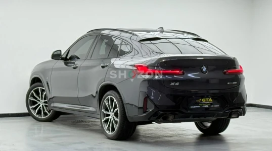 2024 BMW X4 xDrive30i M-Sport, 5 Years BMW Warranty + Service Pack, Very Low Km, Fully Loaded, GCC