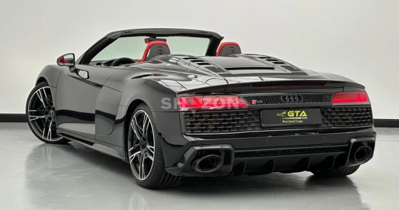 2022 Audi R8 Spyder V10 Performance, Carbon Kit, 1 Year Warranty Unlimited, Excellent Condition