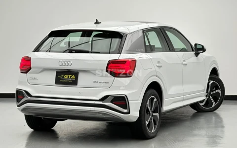 2022 Audi Q2L 30e-tron, 1 Year Warranty Unlimited, Excellent Condition