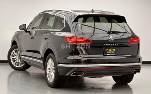 2022 Volkswagen Touareg Atmosphere, Feb/2027 Volkswagen Warranty, Volkswagen Full Service History, GCC