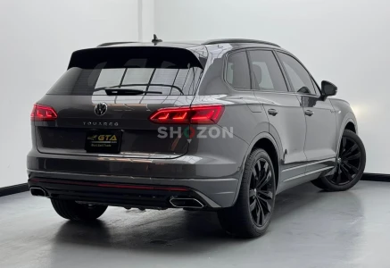2023 Volkswagen Touareg R-Line, 2026 Volkswagen Warranty, 2028 VW Service Pack, GCC