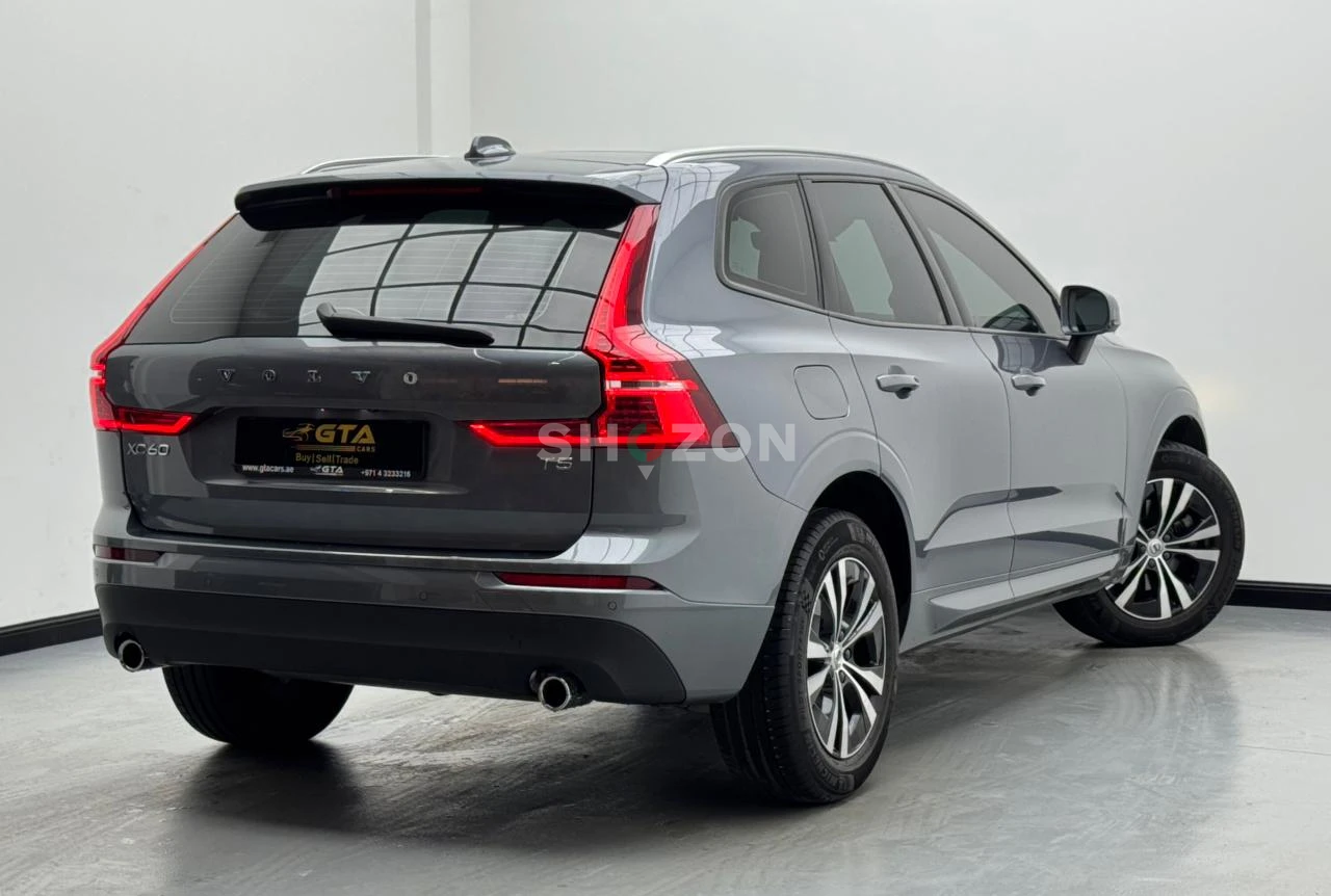2021 Volvo XC60 T5 Momentum, Volvo Service History, 2026 Volvo Warranty, GCC