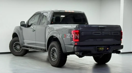 2020 Ford F-150 Raptor, Agency Warranty + Service Contract + Full Service History, GCC