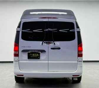 2022 Mercedes-Benz V250, 1 Year Warranty Unlimited KM, Excellent Condition