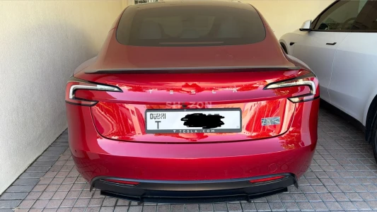 Model 3 Performance- 2025- GCC- Full Warranty Remaining