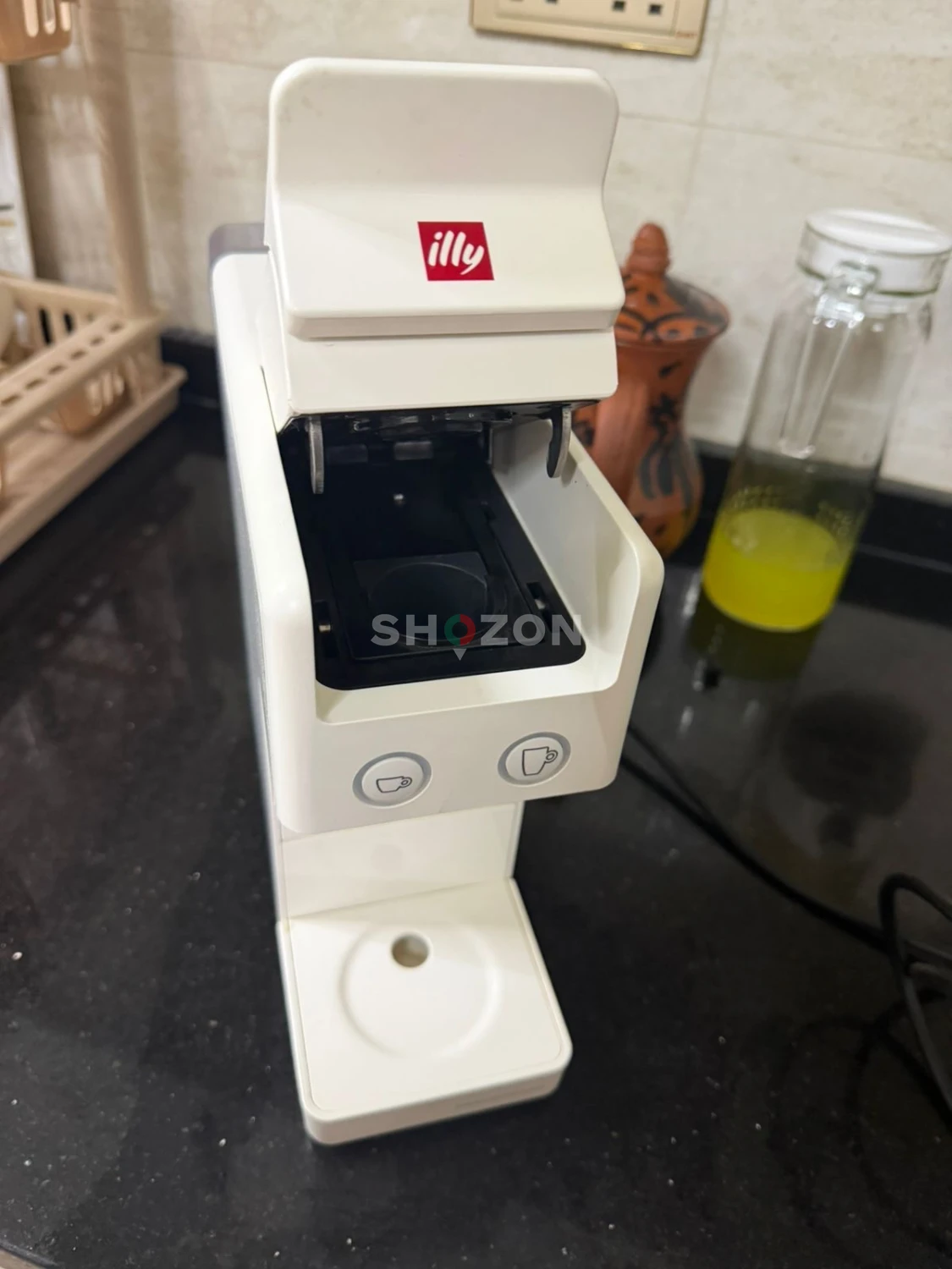 موديل Y3.2 illy