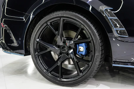 Bentley Bentayga Mansory