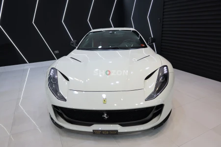 Ferrari 812 Superfast 2026