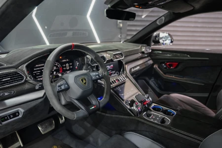 Lamborghini Urus Performante 2024