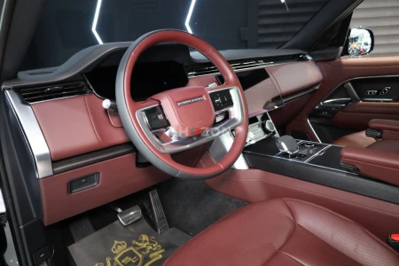 2022 Range Vogue HSE P530, Deployable Sidesteps, Panoramic Roof, Al Tayer Warranty + Service!!