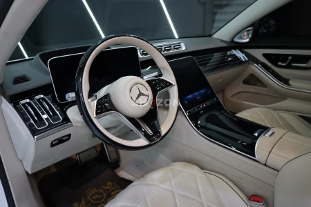 2022 Mercedes-Benz Maybach S680, Executive Rear Seat Package PLUS, EMC Warranty + Service!!