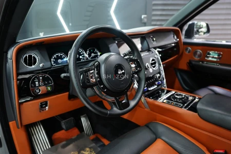 2020 Rolls-Royce Cullinan, Rear Entertainment, Bespoke Audio, Panoramic Roof, GCC Spec!!