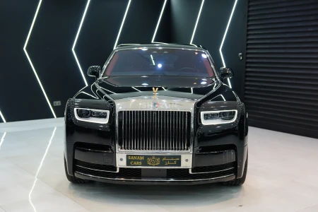 2018 Rolls-Royce Phantom VIII, Rear Entertainment, Starlight Headliner, Very Low KM, GCC Specs!!