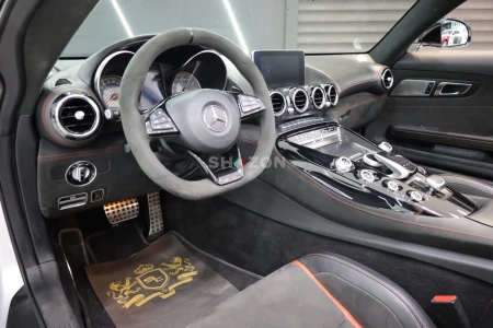 2018 Mercedes-Benz GTC, Carbon Fiber Interior, Burmester High-End Surround Sound System!!