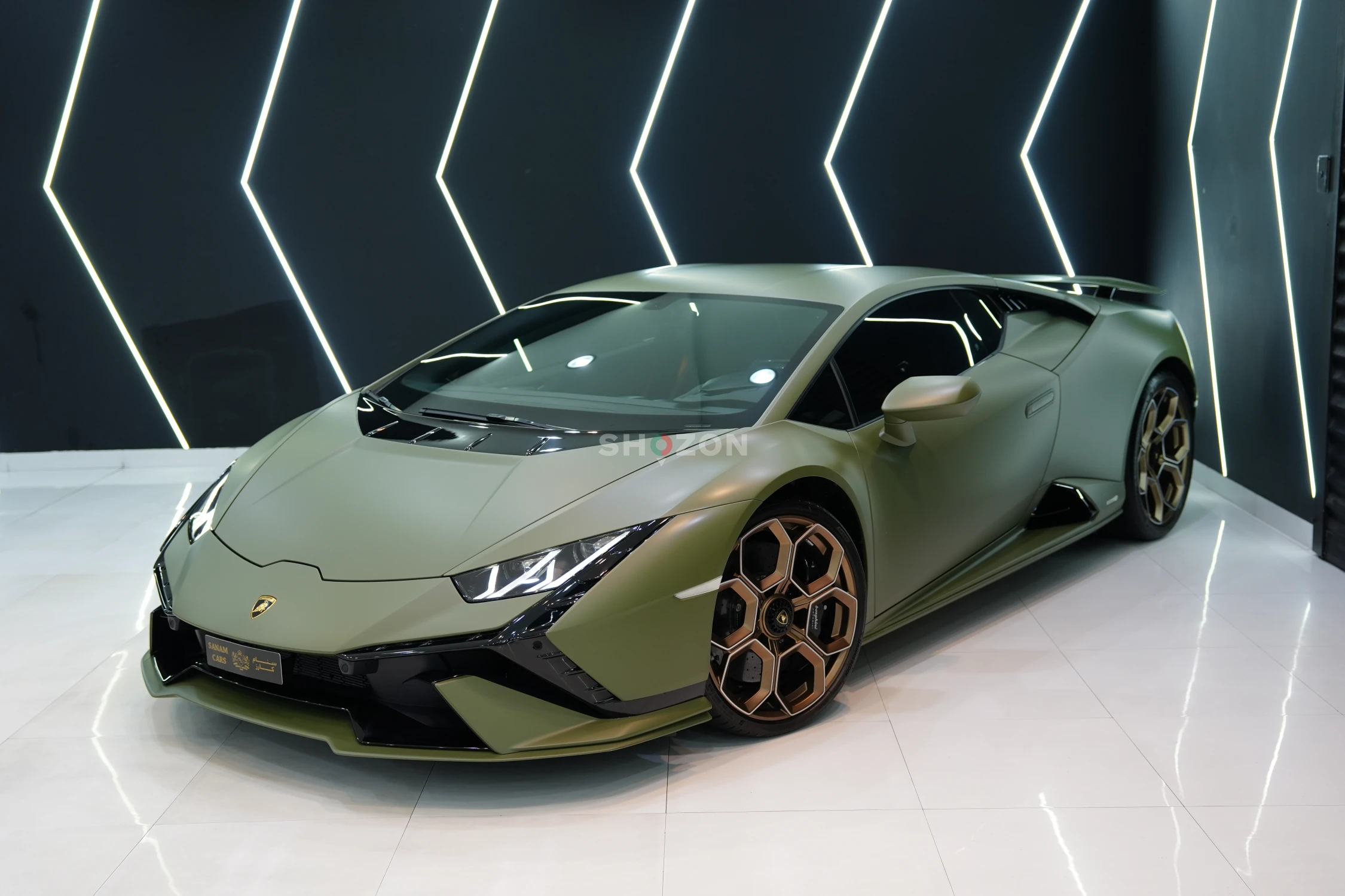 2023 Huracan Tecnica, 60th Anniversary, Lifting System, Apple CarPlay, Lamborghini Warr + Serv!!