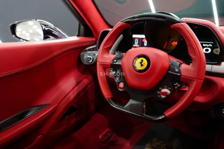 2014 Ferrari 458 Italia, Carbon Fiber Driver Zone + LEDs, GCC Specs!!