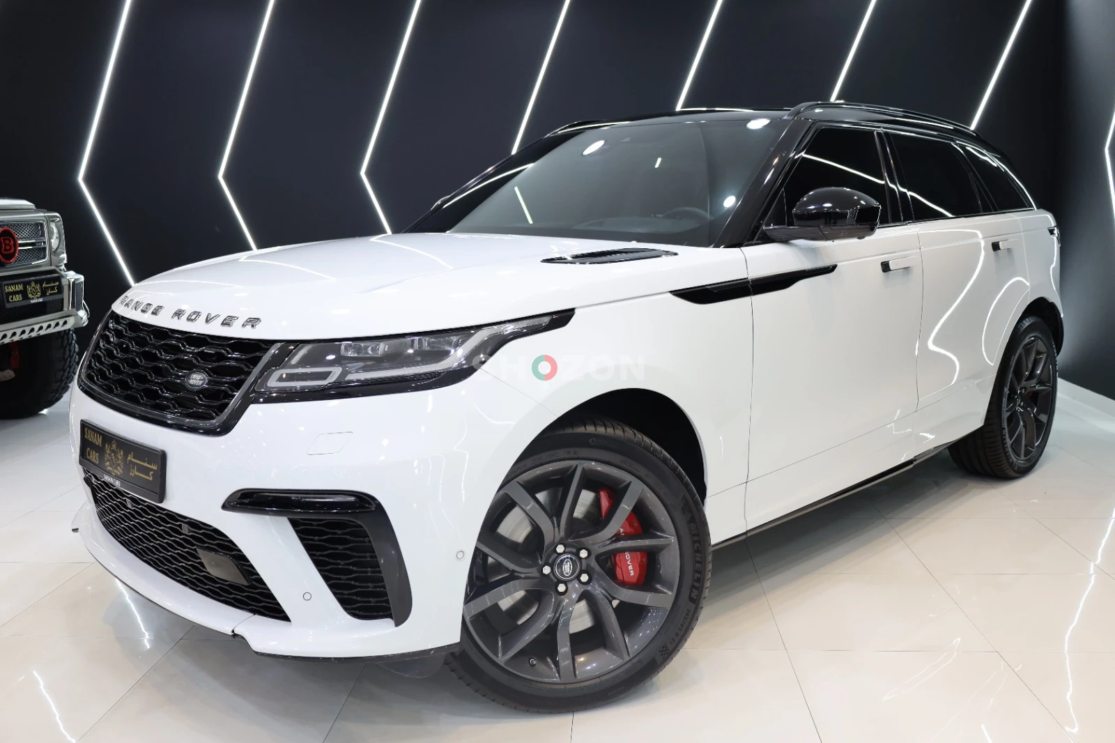 2020 Range Rover Velar SV Autobiography, Rear Entertainment Display, Panoramic Roof, GCC Specs!!
