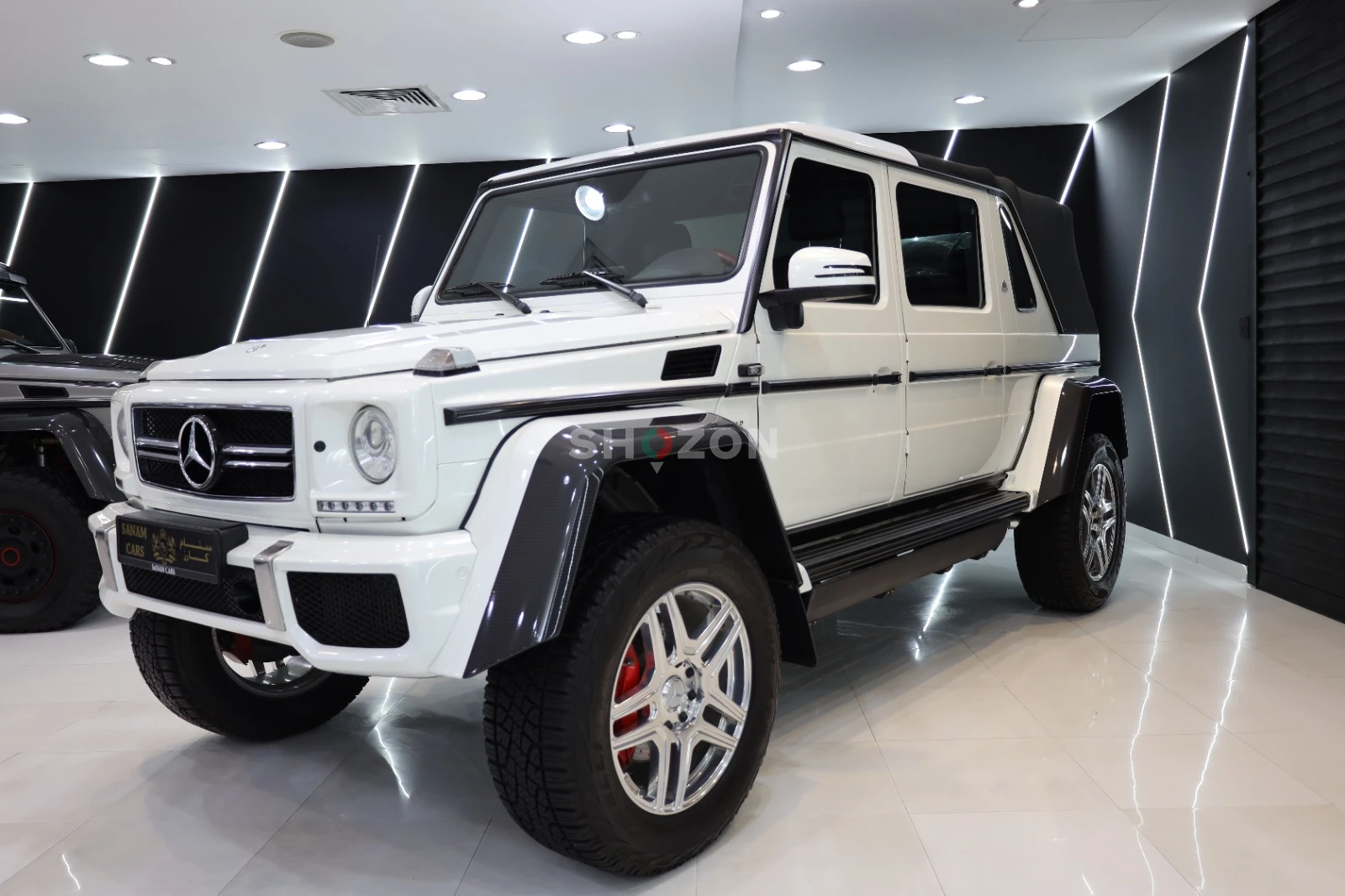 2018 Mercedes-Maybach G650 Landaulet, 1 OF 99, Rear Executive Seats, Very Low KM, GCC Specs!!