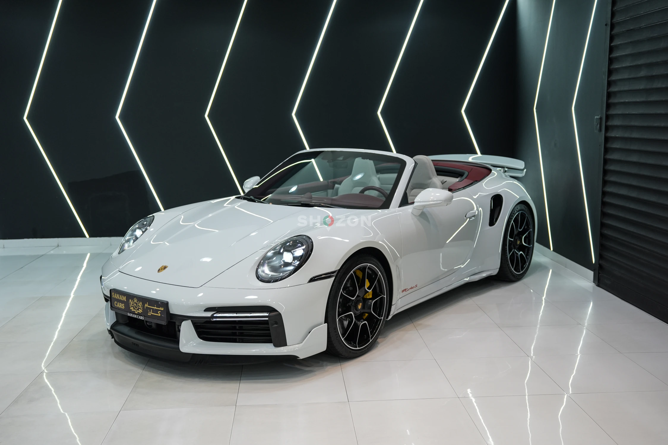 2021 Porsche 911 Turbo S Cabriolet, Exclusive Manufaktur Interior, Ceramic Brakes, Dealer Warranty!!